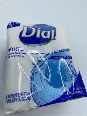 Dial Antibacterial Deodorant Soap, White, 4 Ounce (Pack of 3) Bars Non Drying